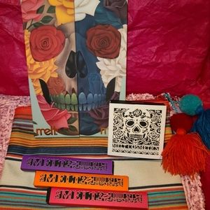 SOLD OUT Melt Cosmetics Vida/Merte w/highlighter